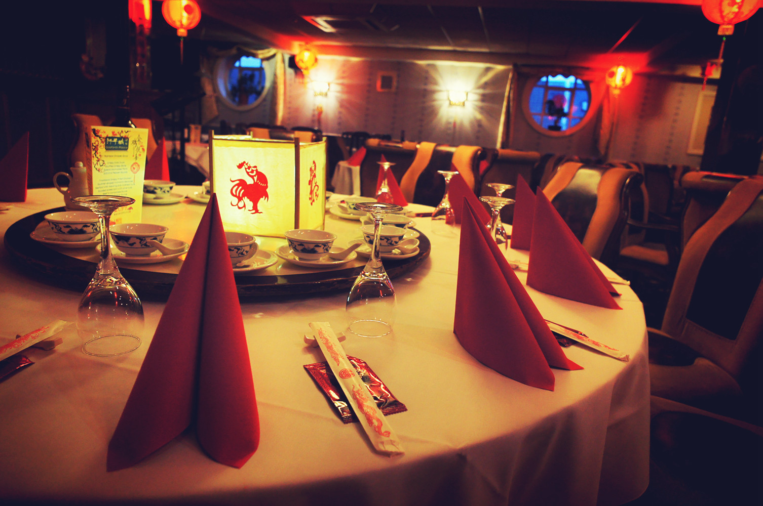 from Chinese restaurant in Gosforth NE3 Newcastle upon Tyne Business lunch family dinner birthday party function room private dinner anniversary dinner christmas party new year eve dinner